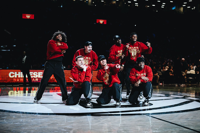 连续3场欧冠进球，17岁小将卡尔当选拜仁3-1葡体全场最佳（17岁新星卡尔欧冠三连斩，荣膺拜仁3-1葡体之战全场最佳）