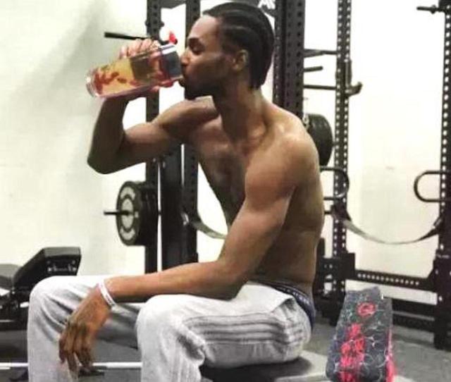 莫雷托：罗马正与曼奇尼谈续约，预计续到2030或2031年（莫雷托称罗马正与曼奇尼洽谈续约，合同预计延至2030或2031年）