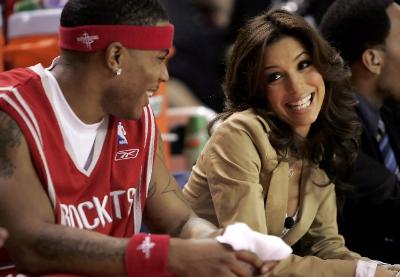 弟媳发布和内马尔合照，引发弗鲁米嫩塞球迷猜测其加盟热潮（弟媳晒与内马尔合影，弗鲁米嫩塞球迷掀起内马尔加盟猜测热潮）