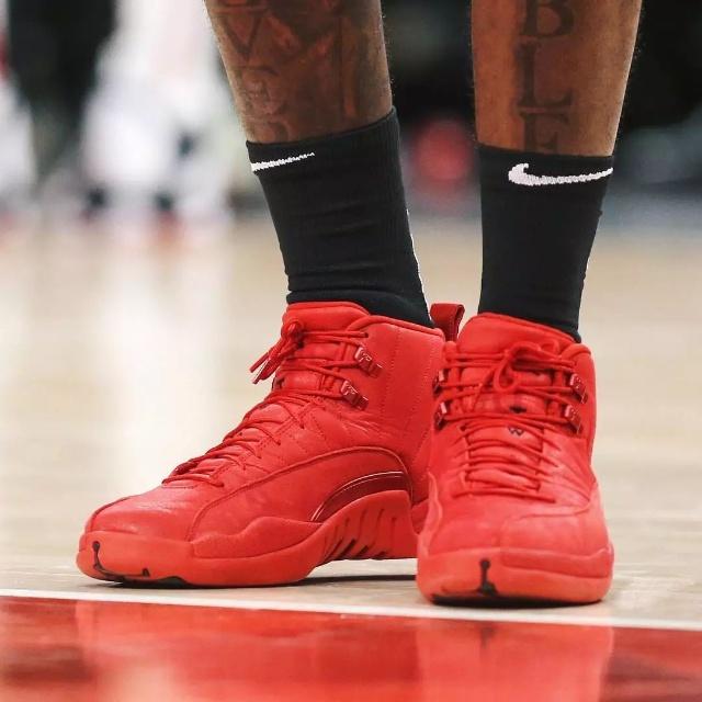 本赛季得分35+且罚球低于5次场次：小波特与库里并列最多（本季35+分且罚球少于5次的场次榜：库里与小波特并列第一）